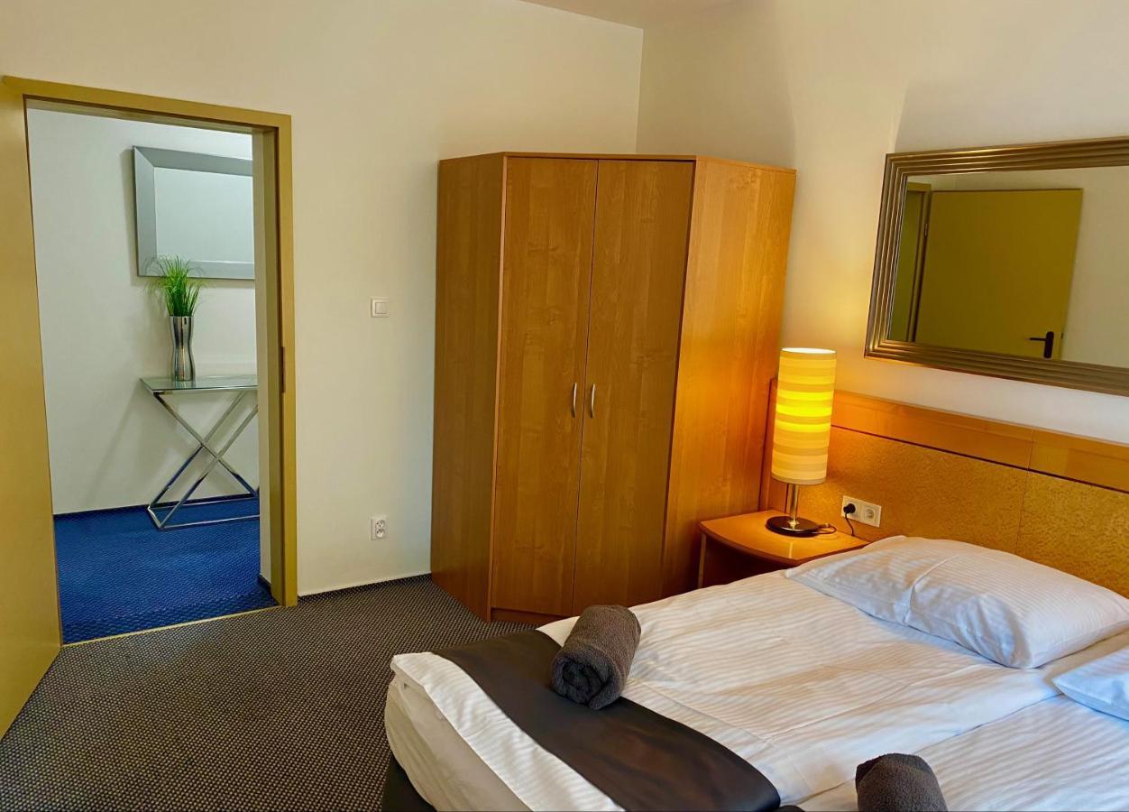 Las Slupski Premium Apartament Nr6 Wifi Netflix Smart Tv50 Two Bedrooms Two Extra Large Double Beds Up To 6 People Full Pleasure Quality Stay (Adults Only) Eksteriør bilde